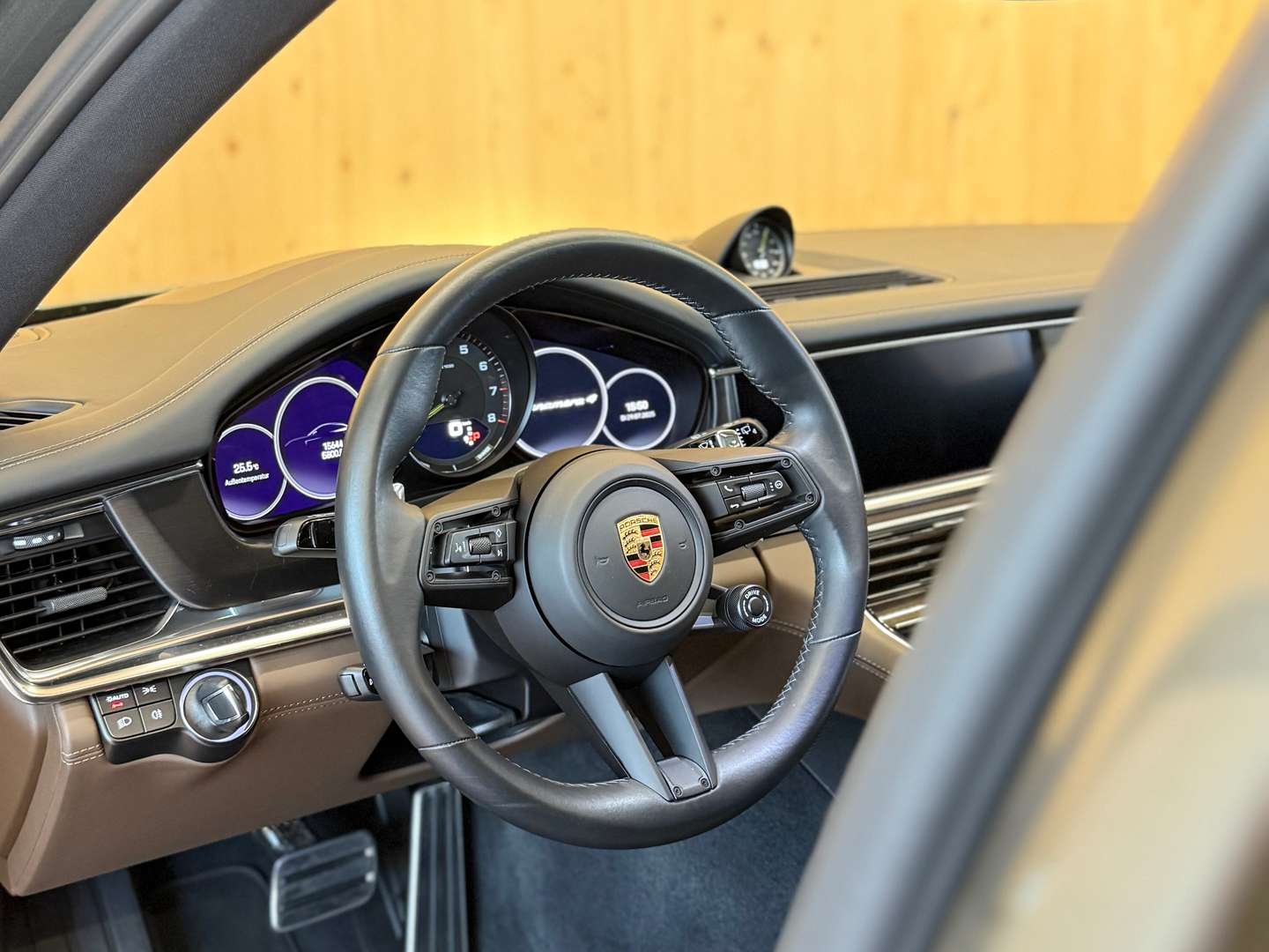 Porsche Panamera II Platinum Edition - 2023 - Joinsteer - #30