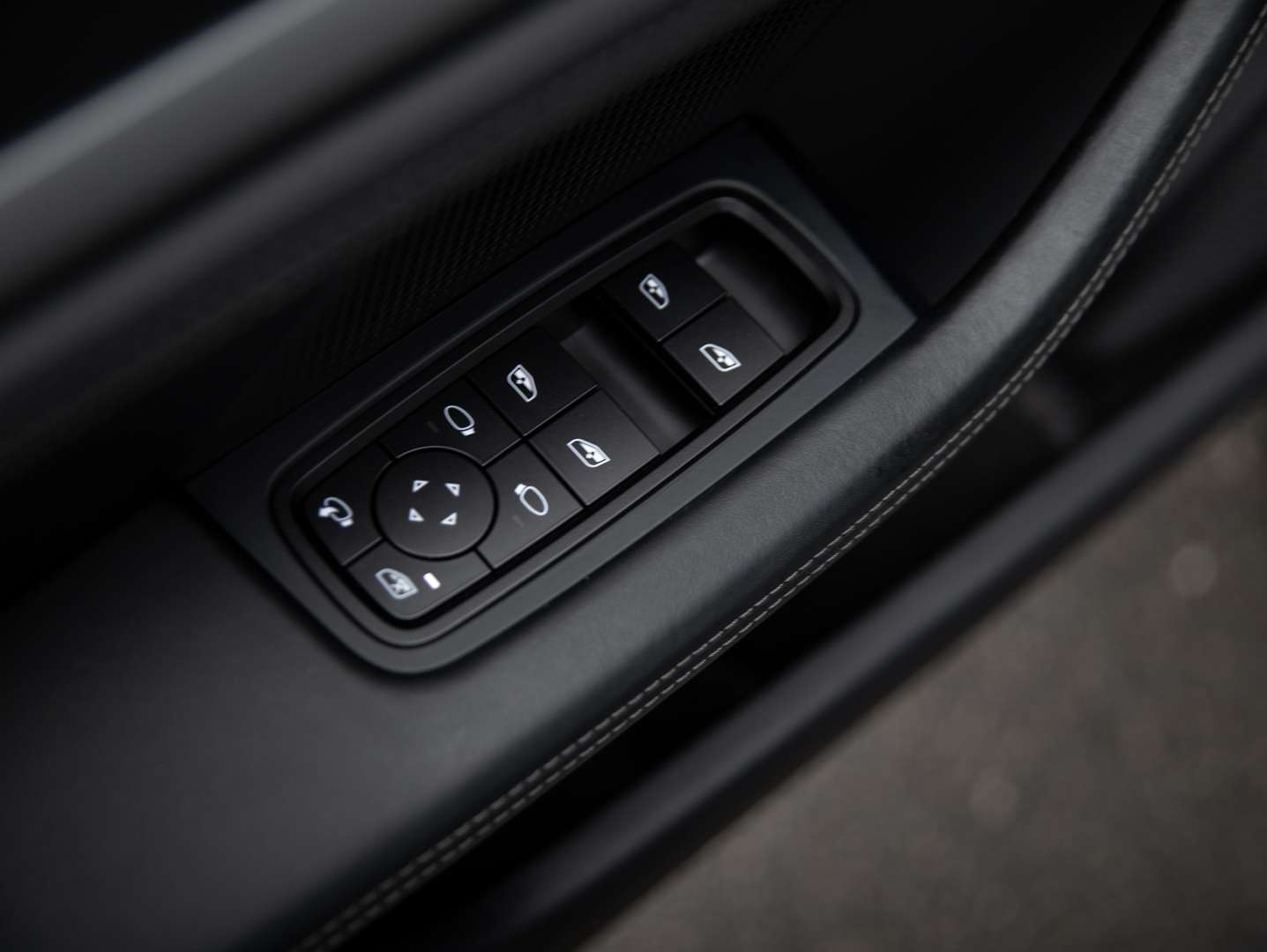 Porsche Taycan 4S - 2024 - Joinsteer - #34