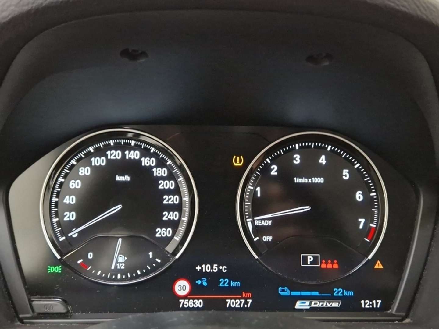 BMW X1 Business XDrive25e - 2022 - Joinsteer - #8