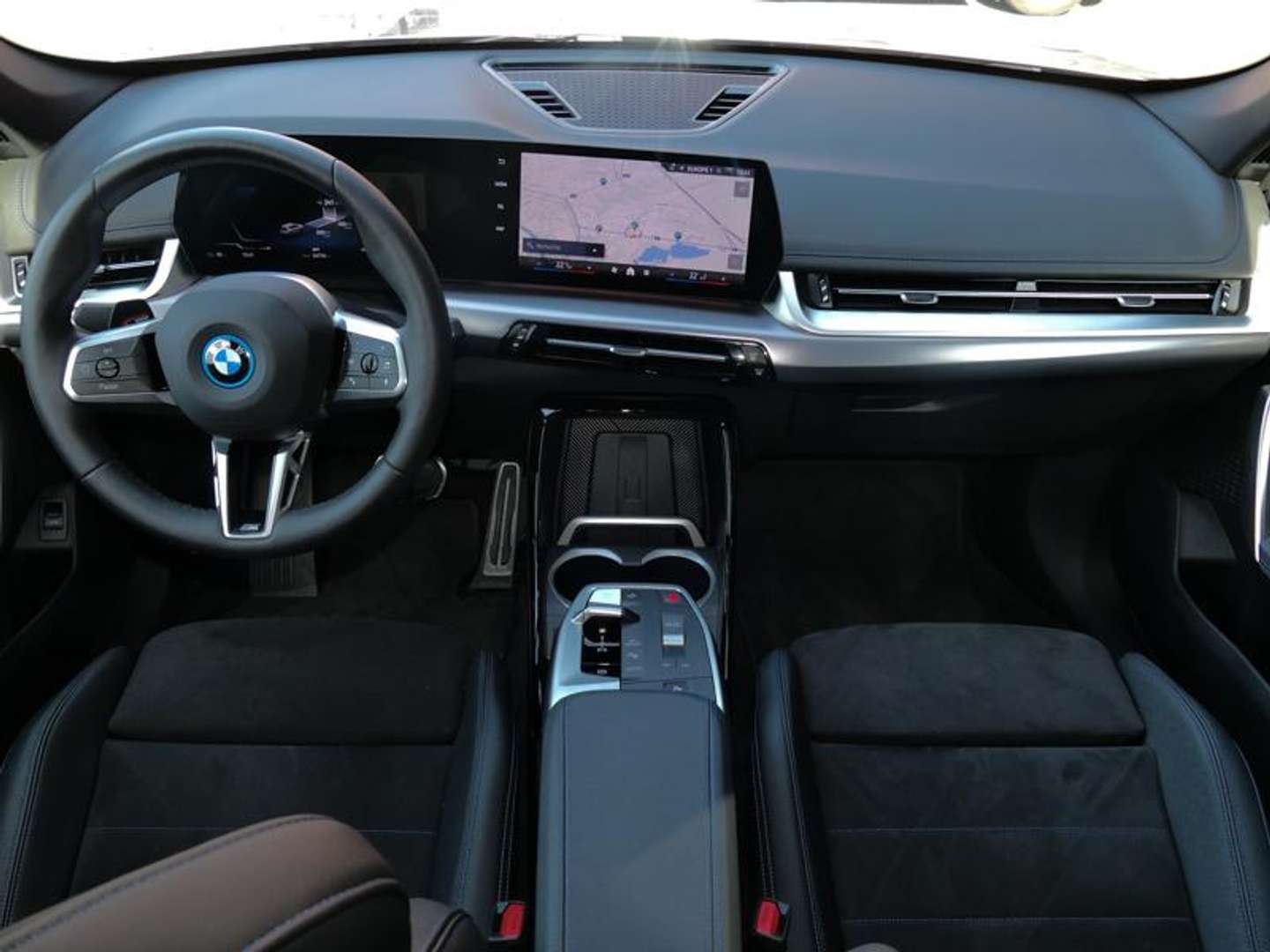 BMW IX1 M Sport EDrive20 - 2025 - Joinsteer - #7