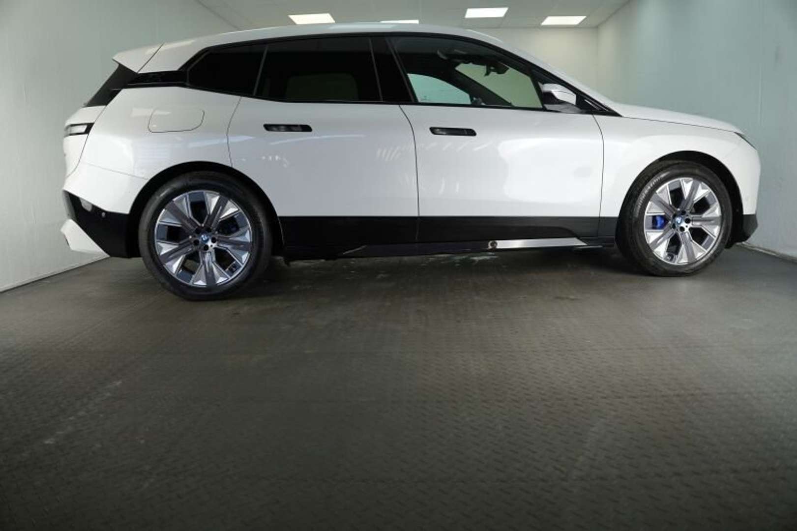 BMW IX Sport XDrive40 - 2024 - Joinsteer - #6