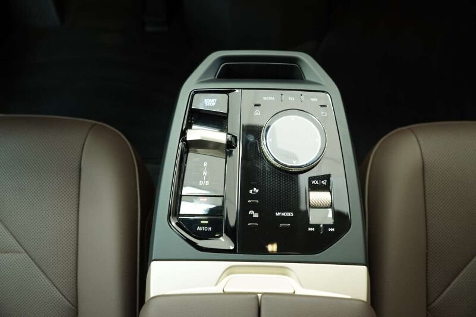 BMW IX Sport XDrive40 - 2024 - Joinsteer - #7