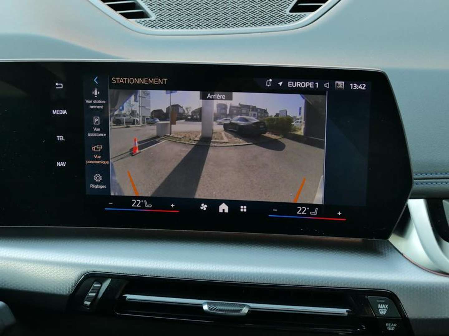 BMW IX1 M Sport EDrive20 - 2025 - Joinsteer - #14