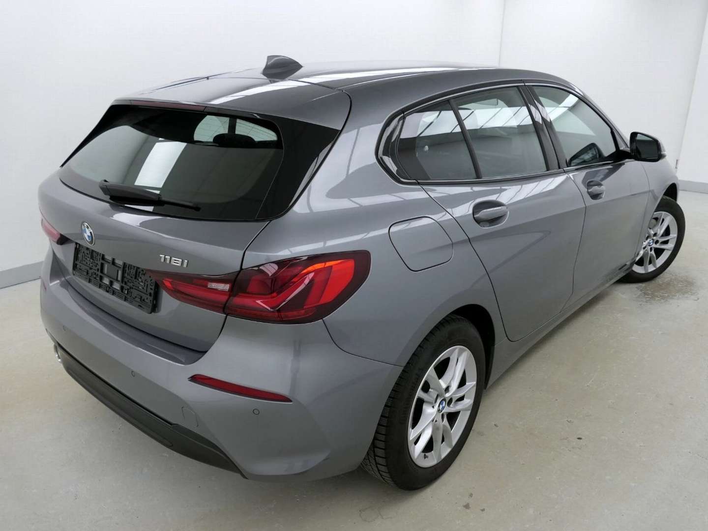 BMW 118i Sport Line - 2024 - Joinsteer - #4