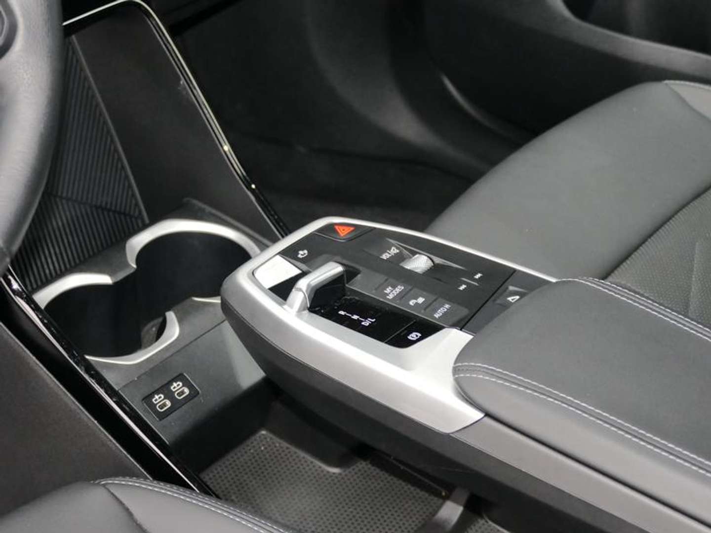 BMW X1 18i SDrive - 2025 - Joinsteer - #16