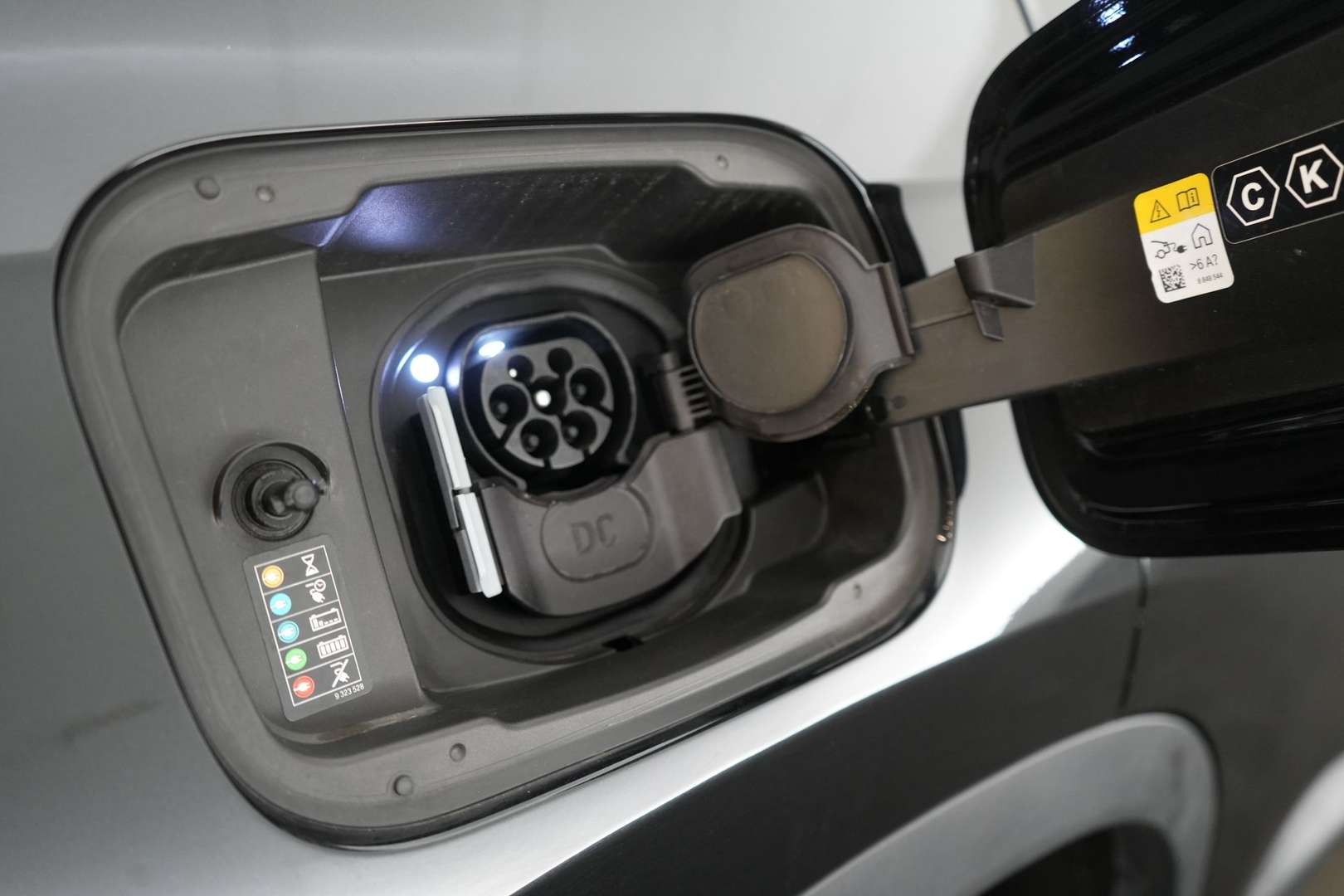 BMW IX1 Premium XDrive30e - 2023 - Joinsteer - #22