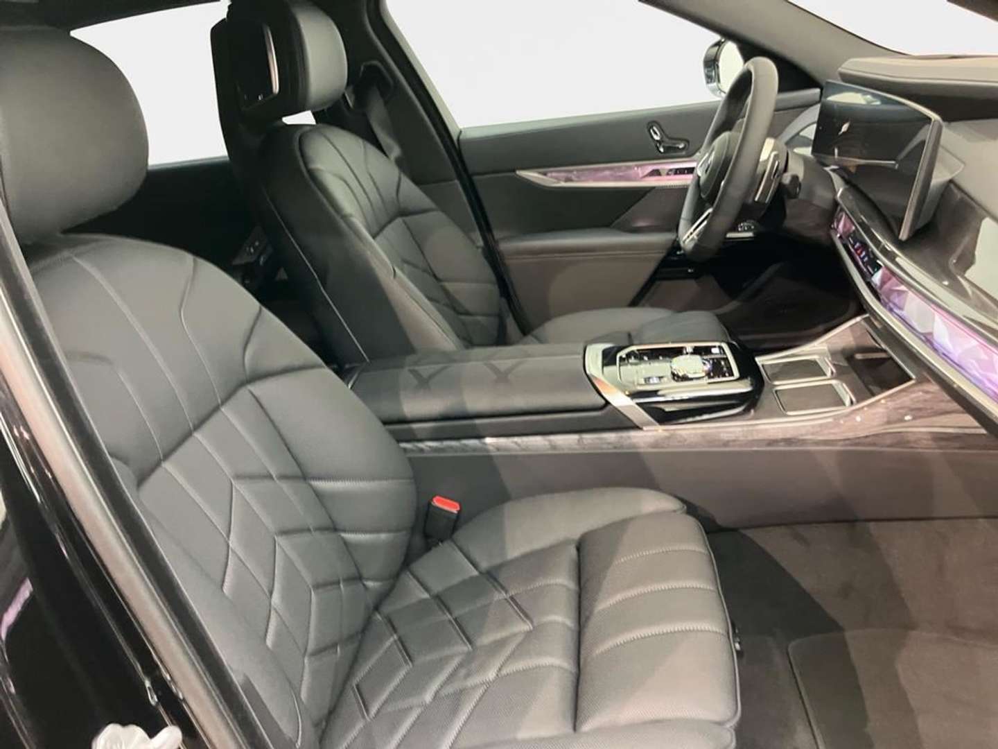 BMW 740 M Sport - 2025 - Joinsteer - #11