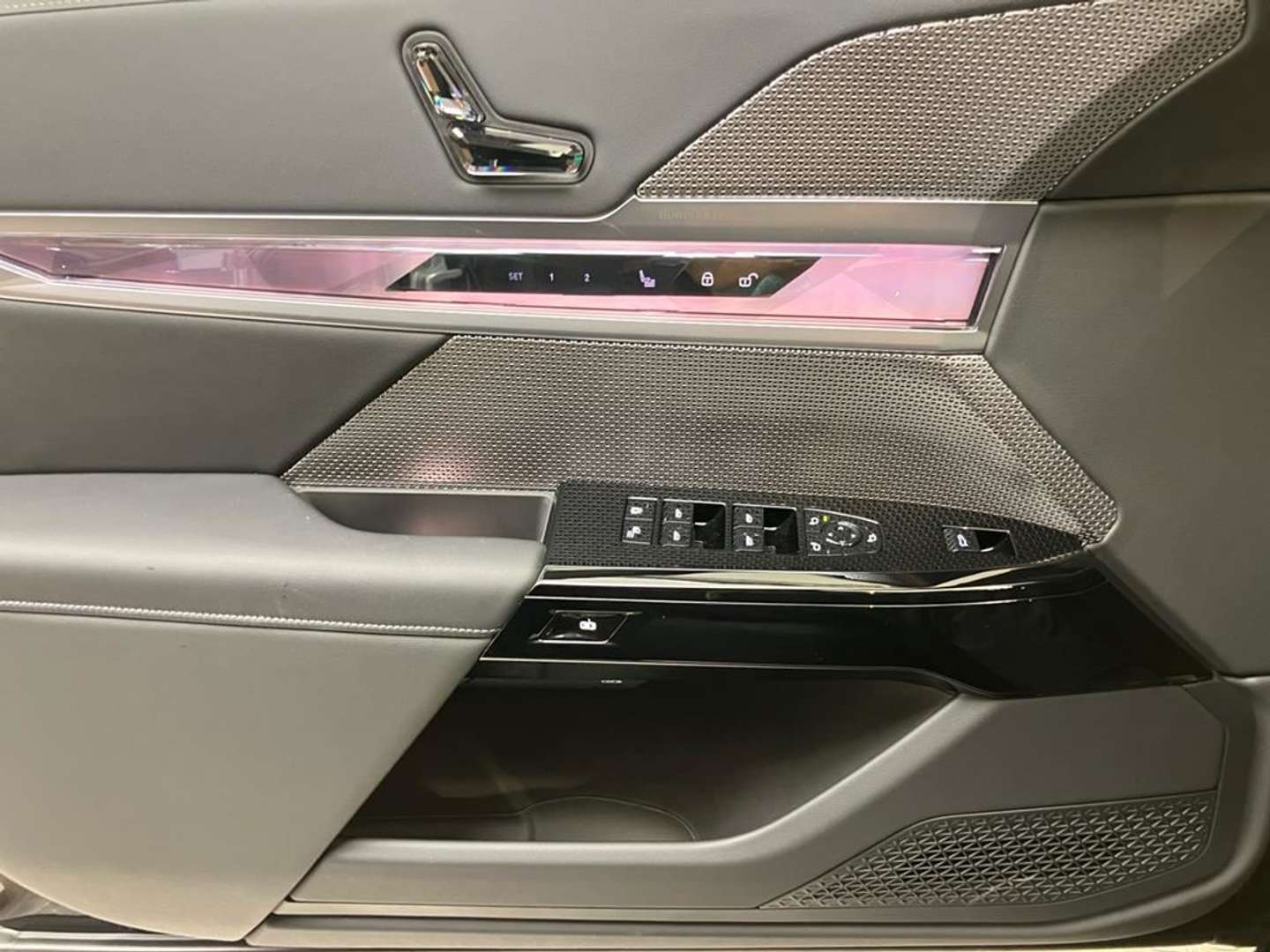 BMW 740 M Sport - 2025 - Joinsteer - #19