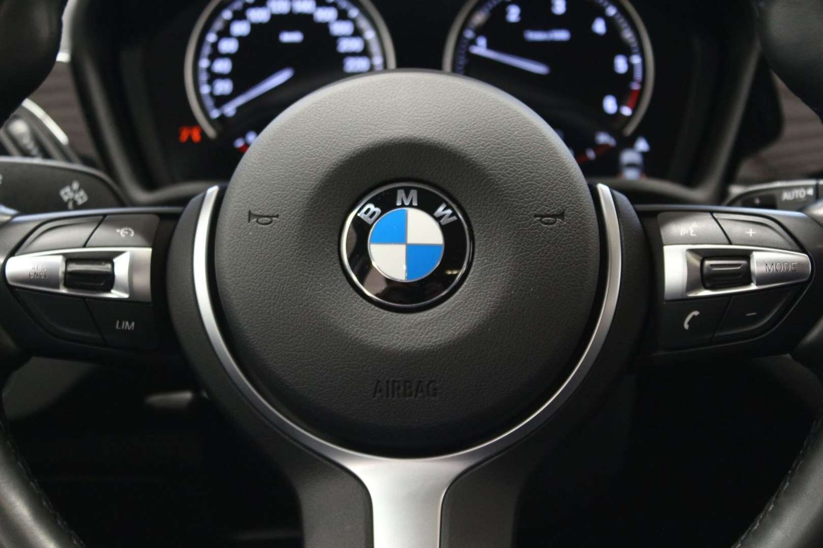 BMW X1 18d XDrive - 2019 - Joinsteer - #17