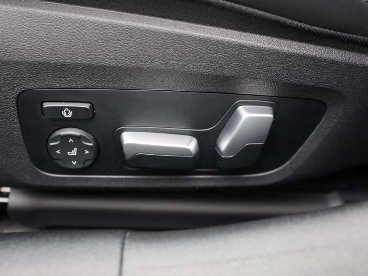 BMW Série 8 M Sport 840 XDrive - 2023 - Joinsteer - #16
