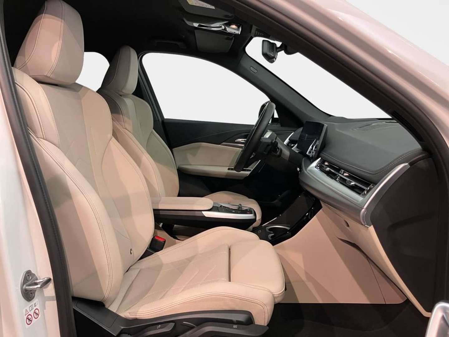 BMW IX1 - 2023 - Joinsteer - #11