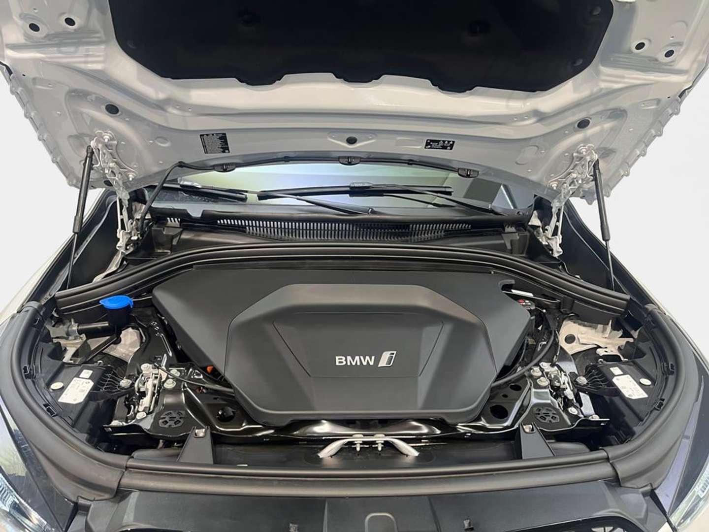 BMW IX1 M Sport - 2025 - Joinsteer - #15