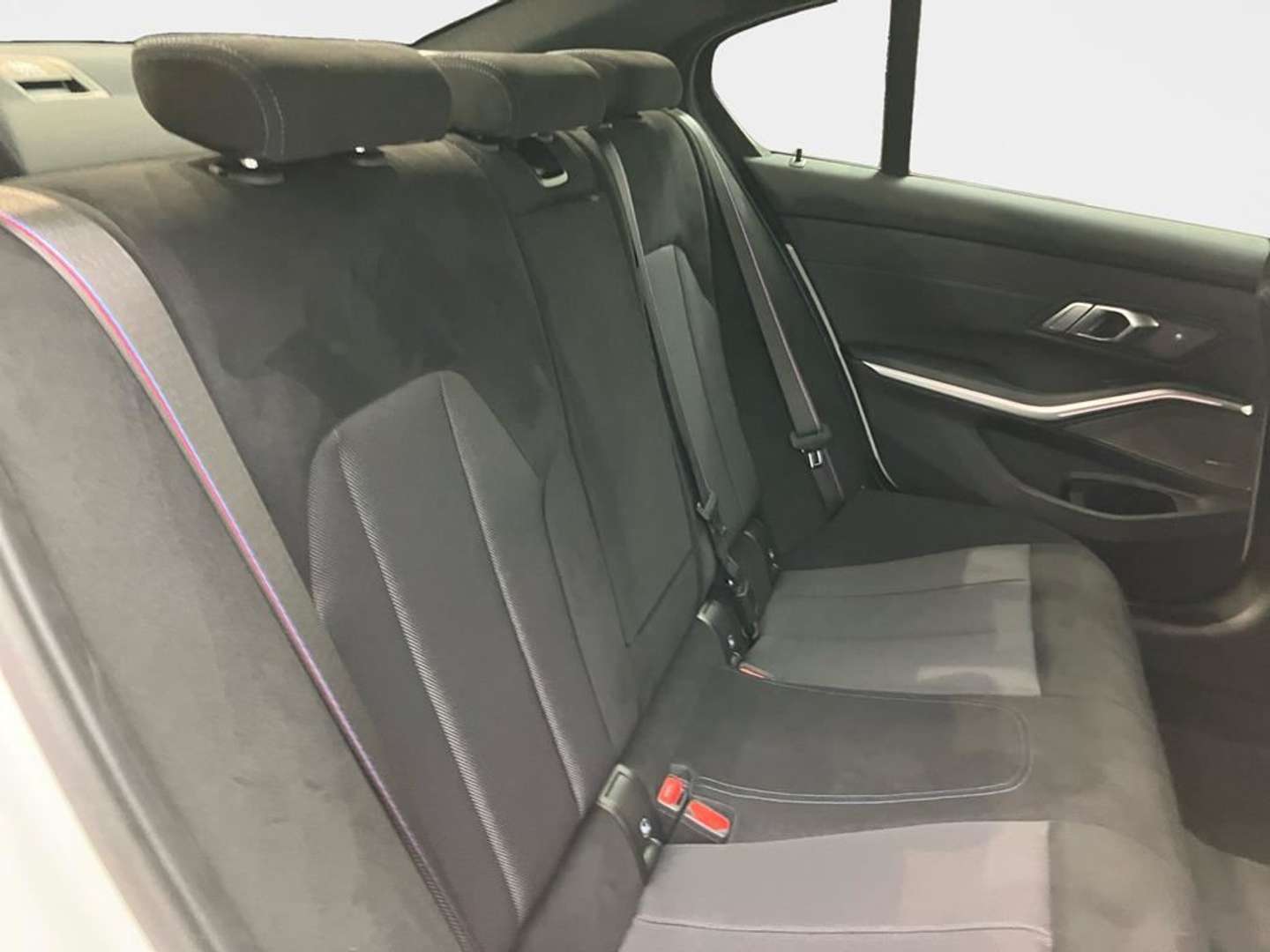 BMW 330 M Sport - 2025 - Joinsteer - #13