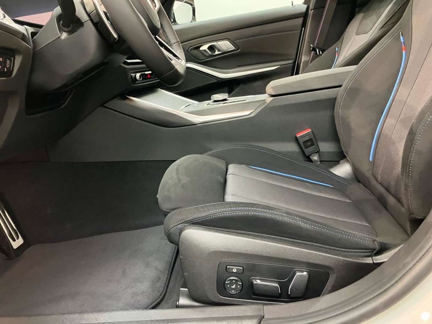 BMW 330 M Sport - 2025 - Joinsteer - #22