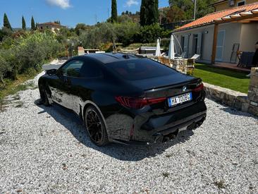 BMW M4 M4 Competition — photo 2