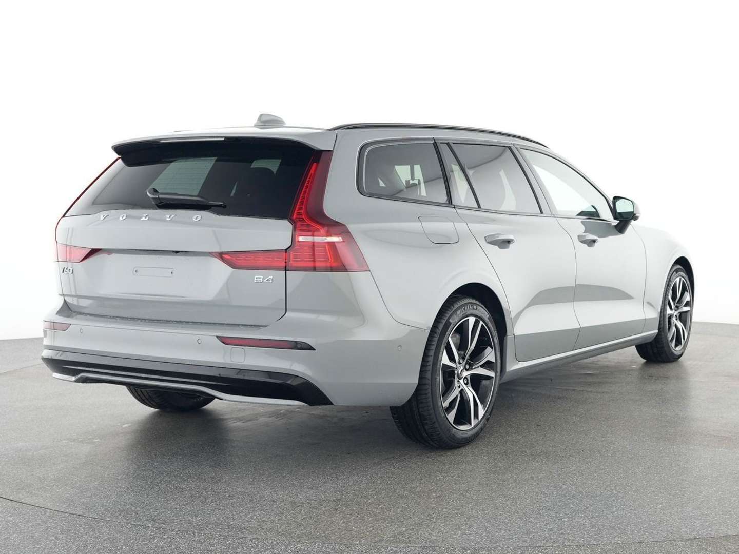 Volvo V60 B4 Plus - 2024 - Joinsteer - #2
