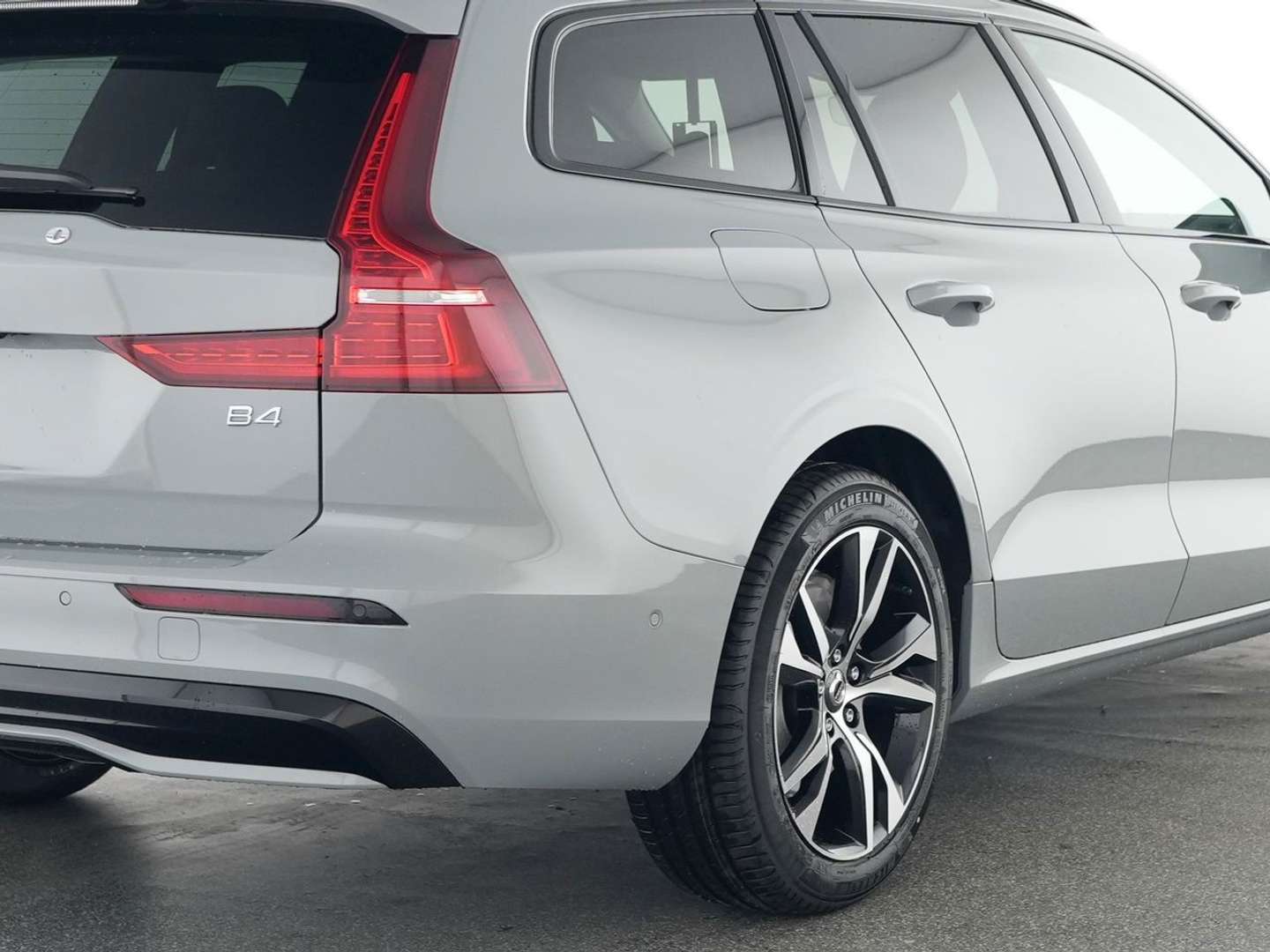 Volvo V60 B4 Plus - 2024 - Joinsteer - #9