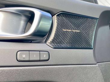 Volvo XC40 T3 Inscription Luxe — photo 18