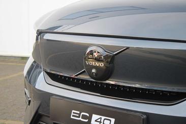 Volvo C40 Recharge PLUS — photo 12