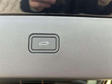 Volvo EX30 Plus — photo 28