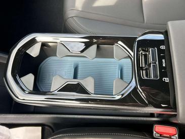 Volvo EX30 Plus — photo 29