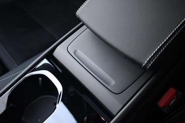 Volvo C40 Recharge PLUS — photo 37