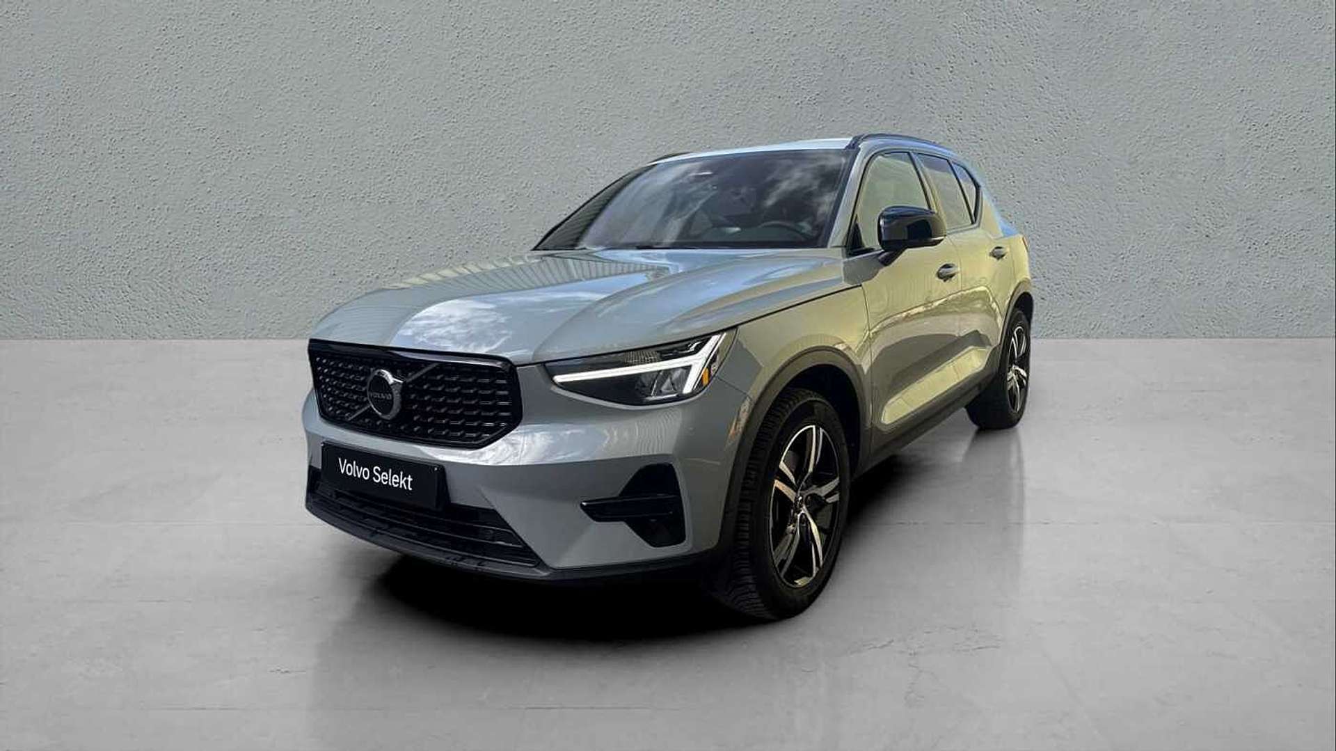 Volvo XC40 B3 Plus - 2023 - Joinsteer - #1