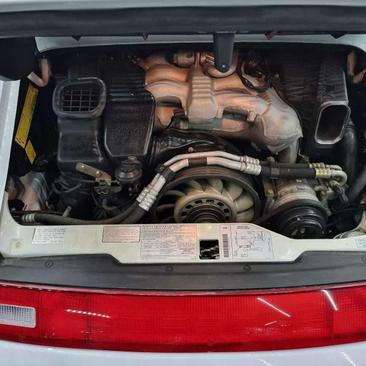 Porsche 993 Targa — photo 14