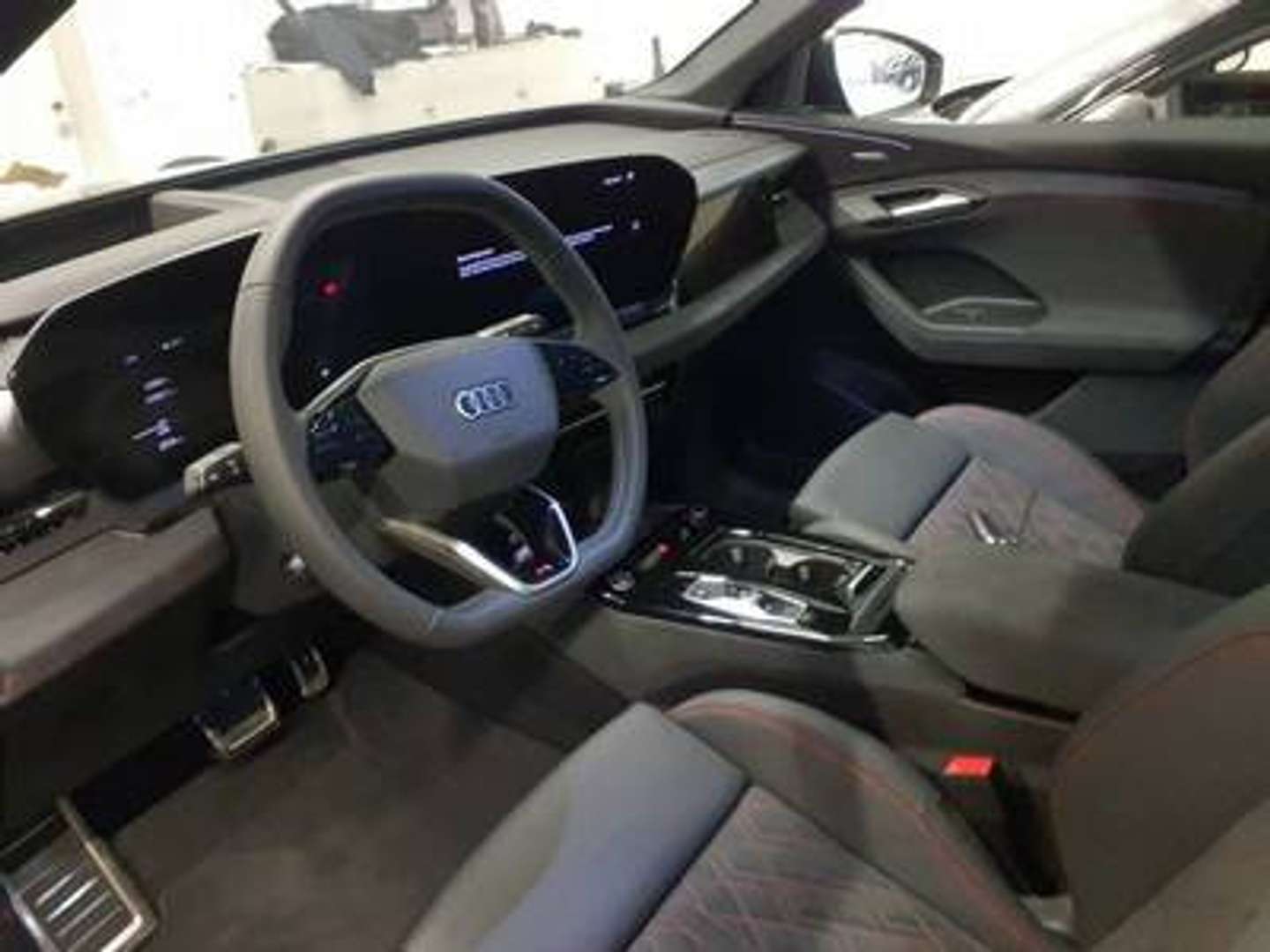 Audi Q6 E-tron S-LINE - 2025 - Joinsteer - #3