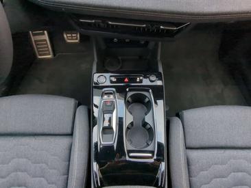 Audi A6 Avant E-tron S Line Performance — photo 10