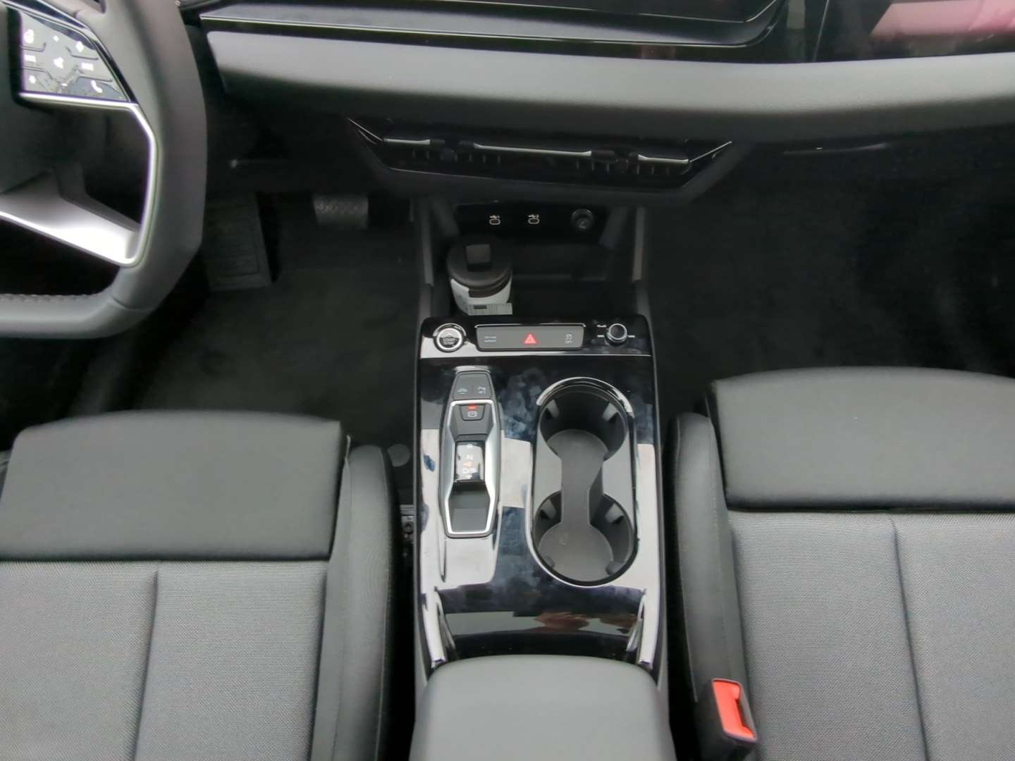 Audi Q6 E-tron SUV - 2026 - Joinsteer - #10