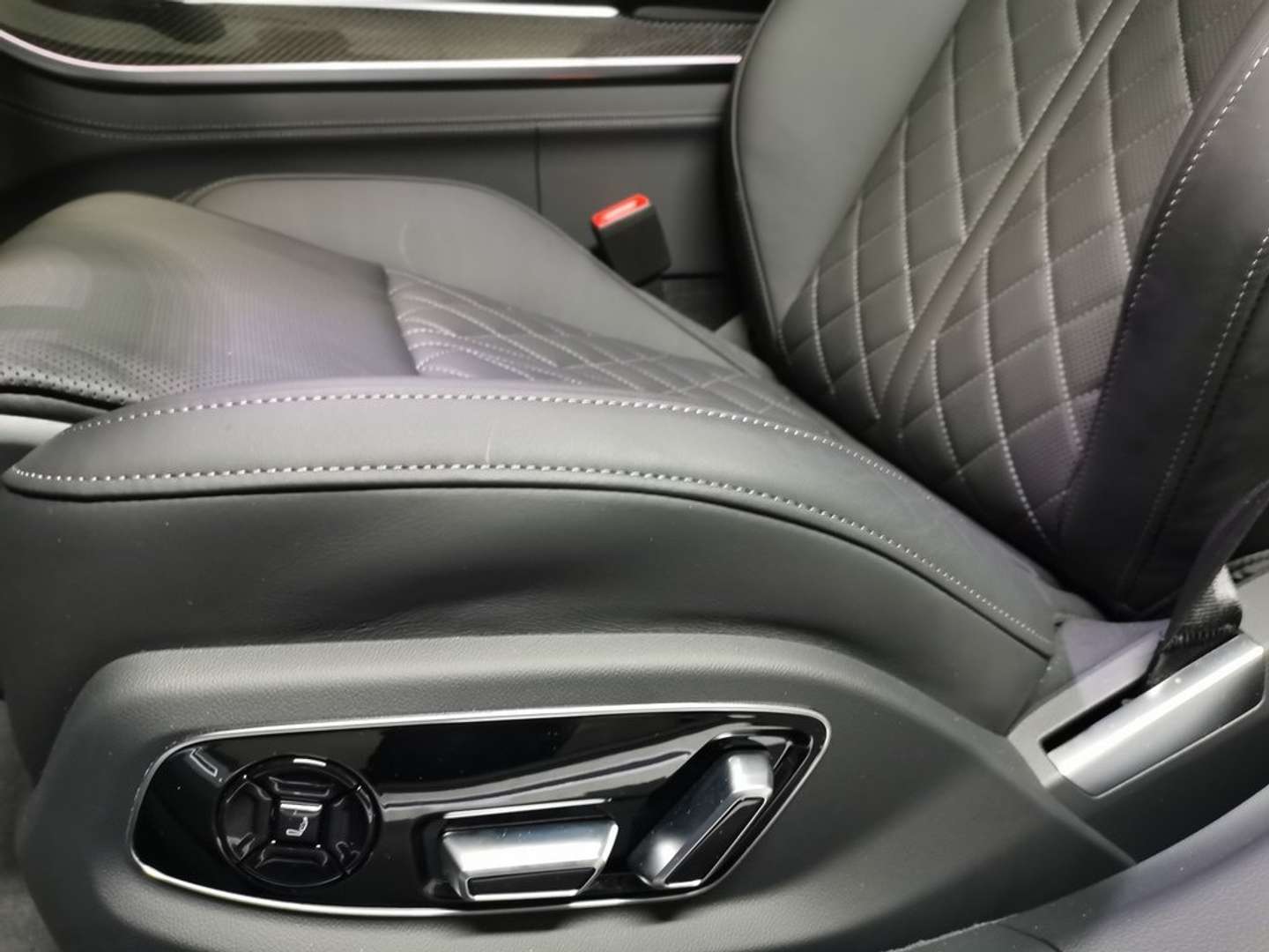 Audi A8 S Line Audi Exclusive - 2026 - Joinsteer - #25