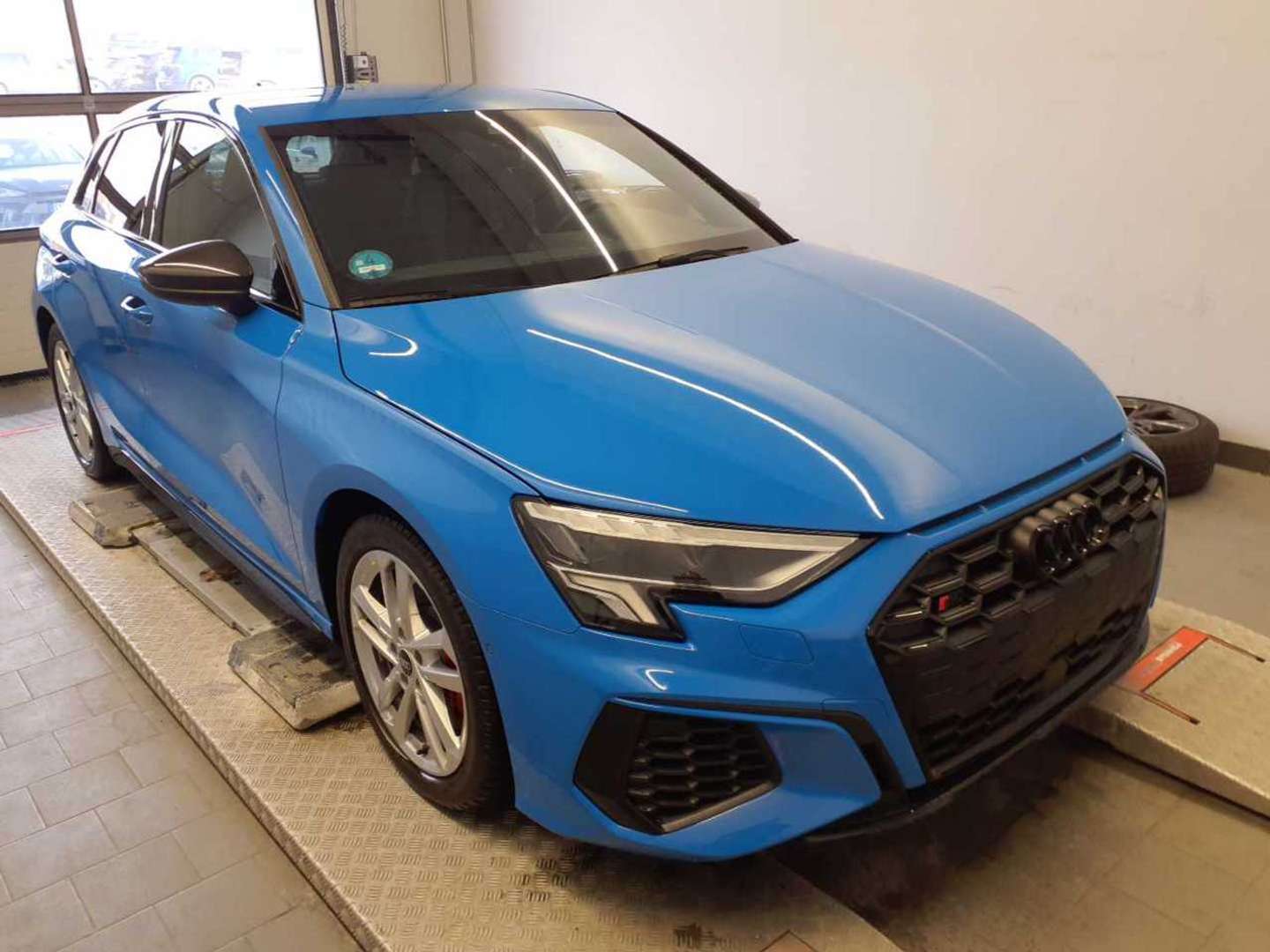 Audi S3 Sportback Carbon Black - 2023 - Joinsteer - #2