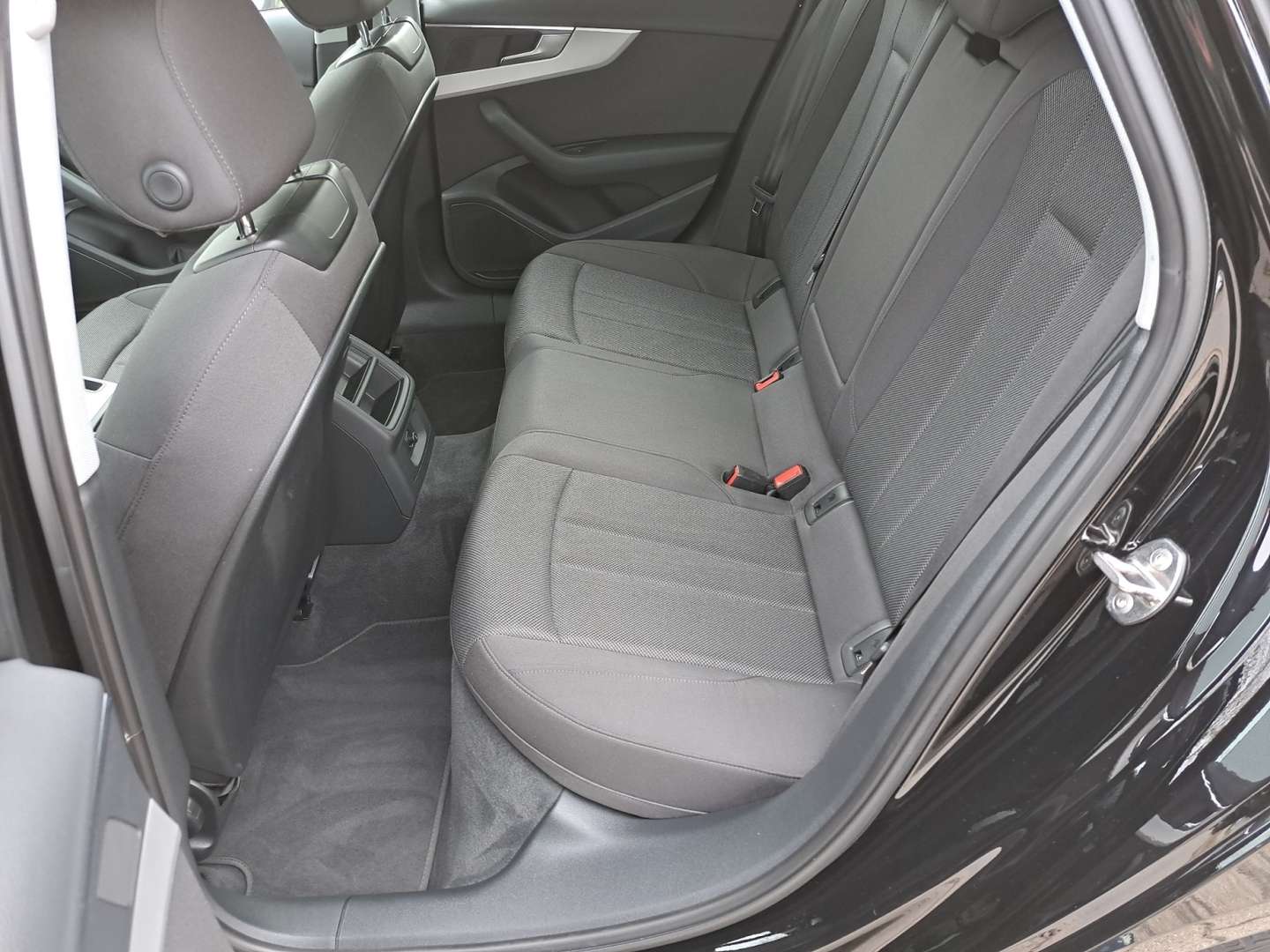 Audi A4 Avant 35 TFSI - 2023 - Joinsteer - #8