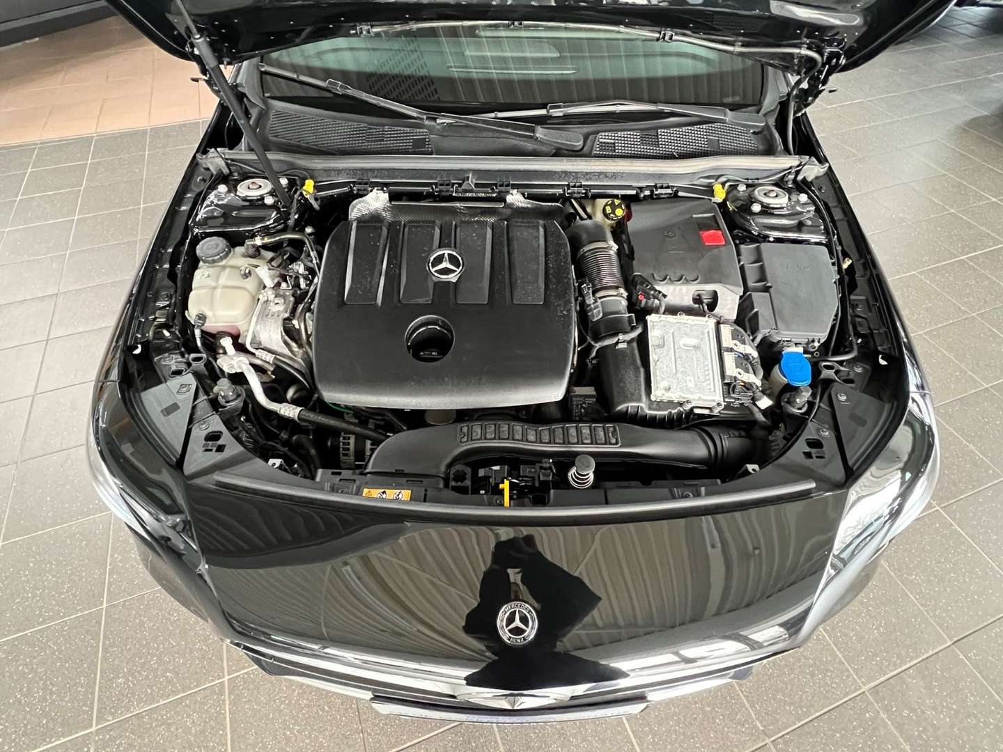 Mercedes CLA 180 Progressive - 2019 - Joinsteer - #4