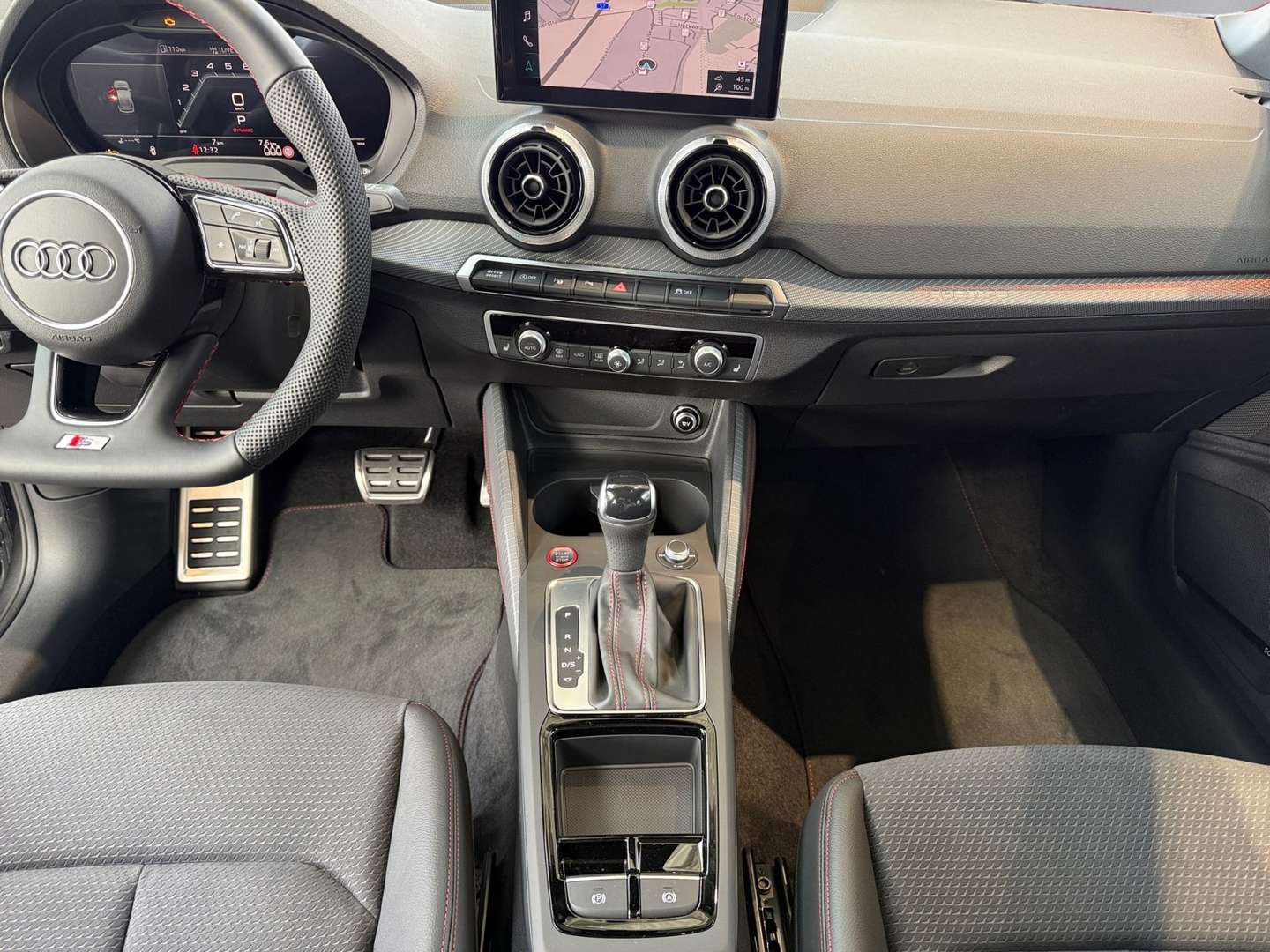 Audi SQ2 S Line TFSI - 2025 - Joinsteer - #11