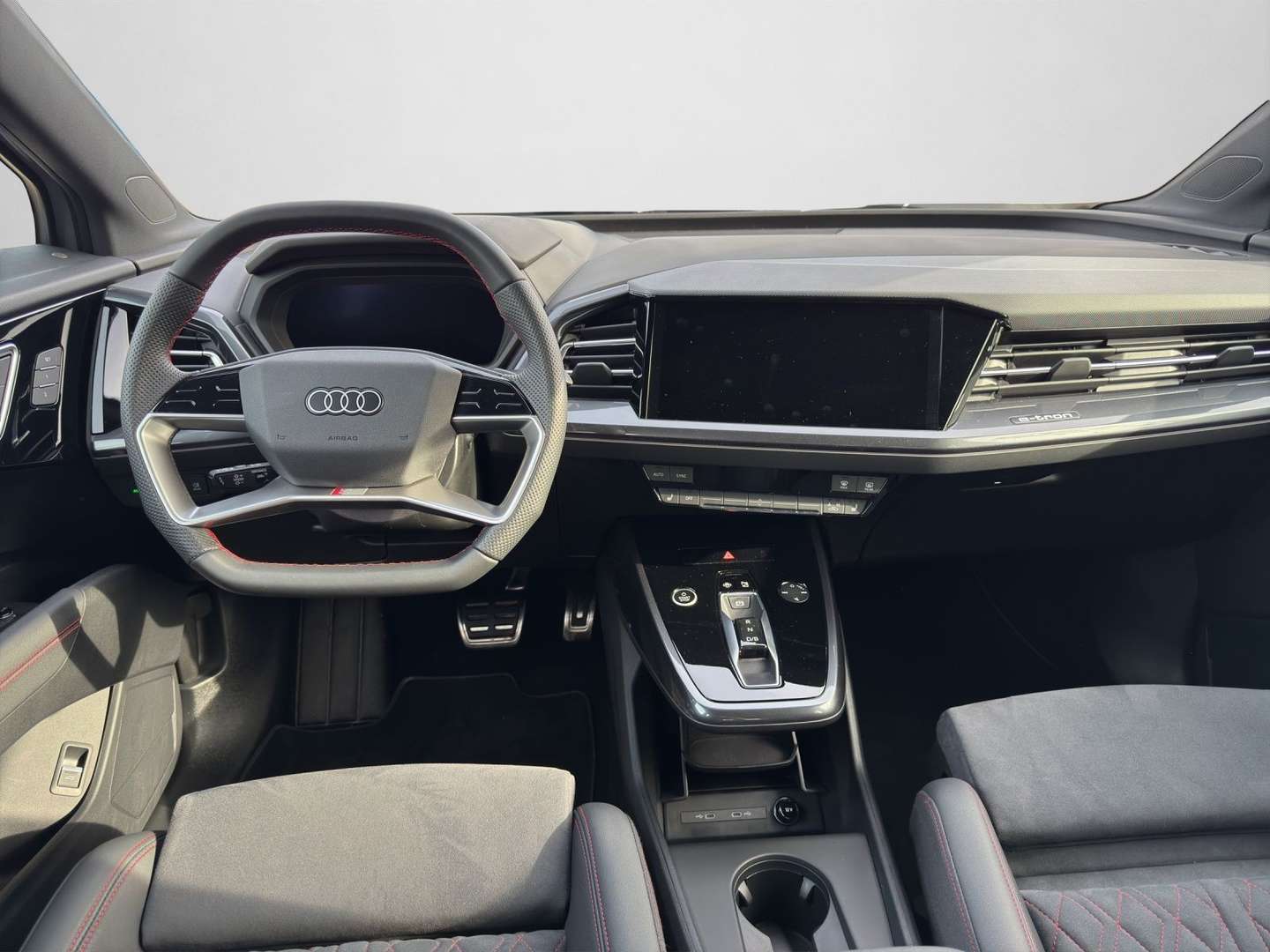 Audi Q4 E-tron S Line 45 - 2025 - Joinsteer - #2