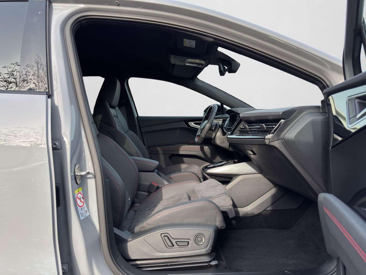 Audi Q4 E-tron S Line 45 - 2025 - Joinsteer - #3