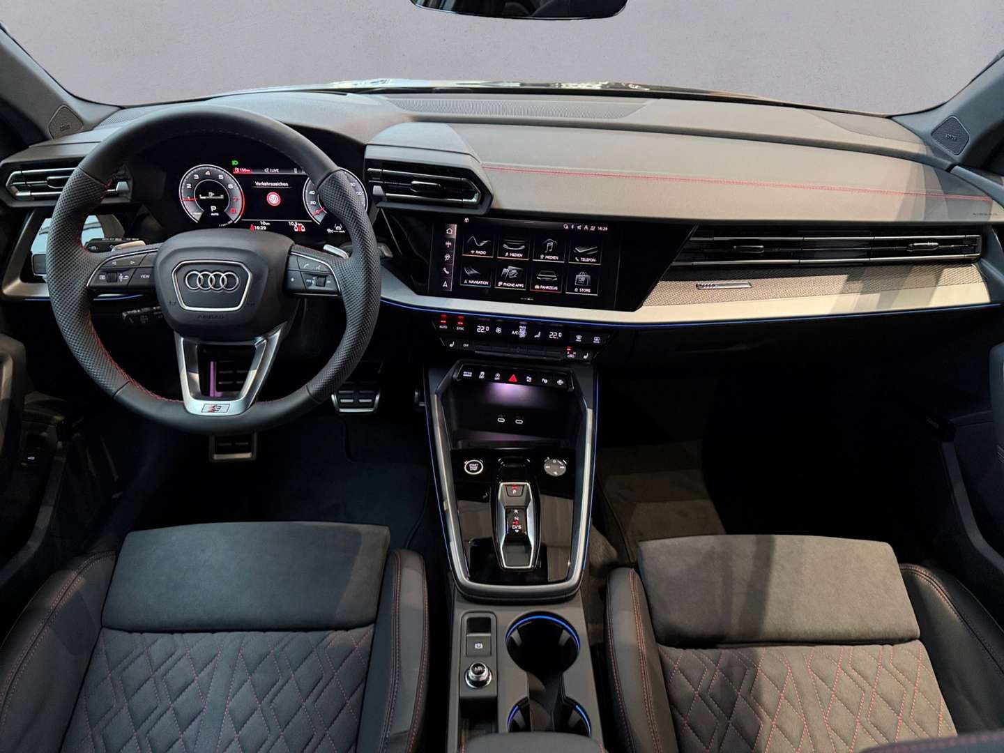 Audi A3 Sportback S Line 35 TFSI - 2025 - Joinsteer - #10