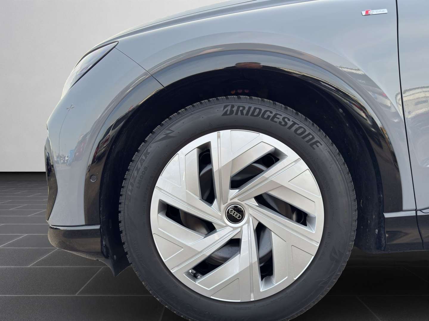 Audi Q4 E-tron S Line 45 - 2025 - Joinsteer - #7