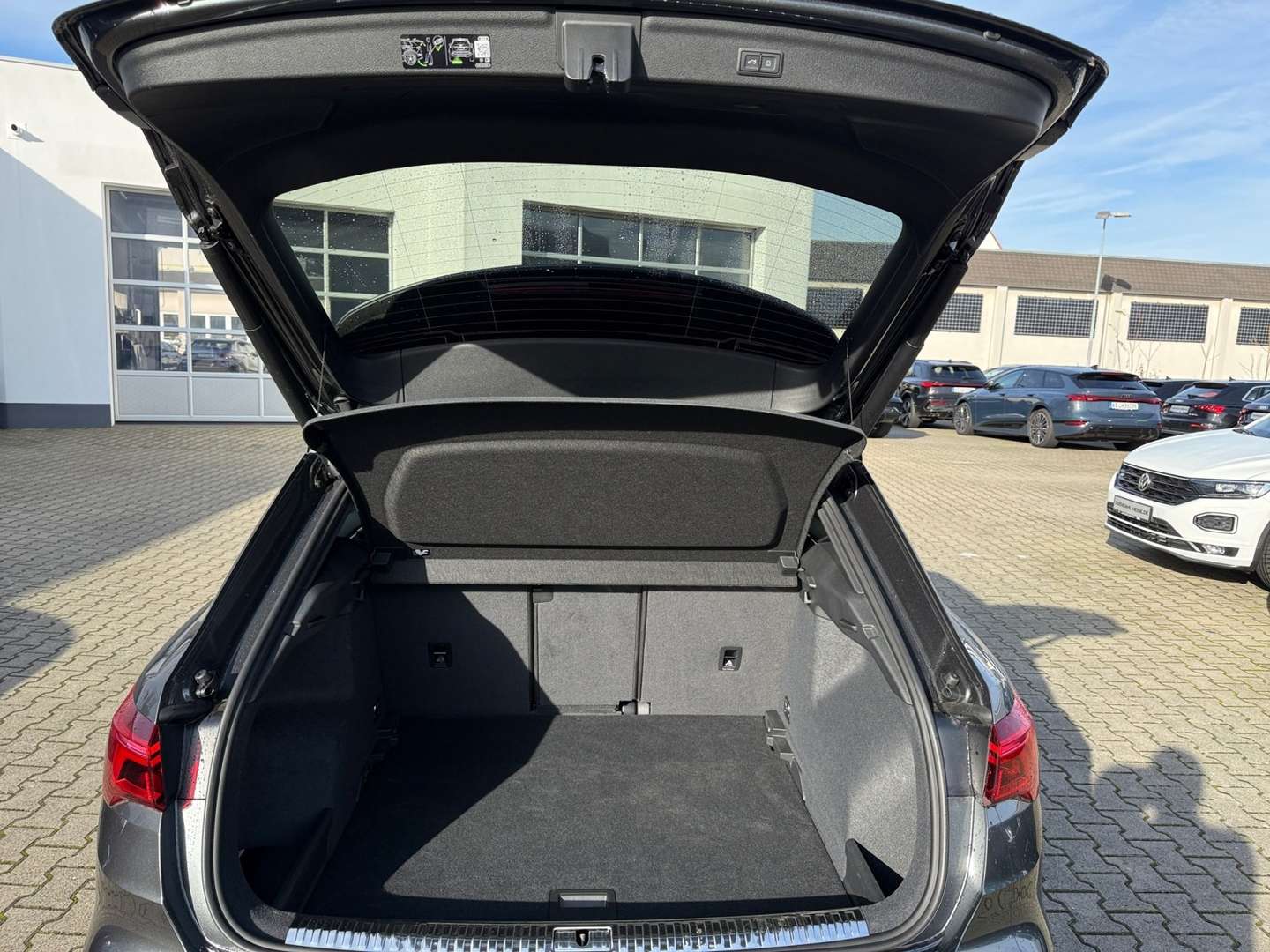 Audi Q3 S Line 35 TFSI - 2025 - Joinsteer - #16