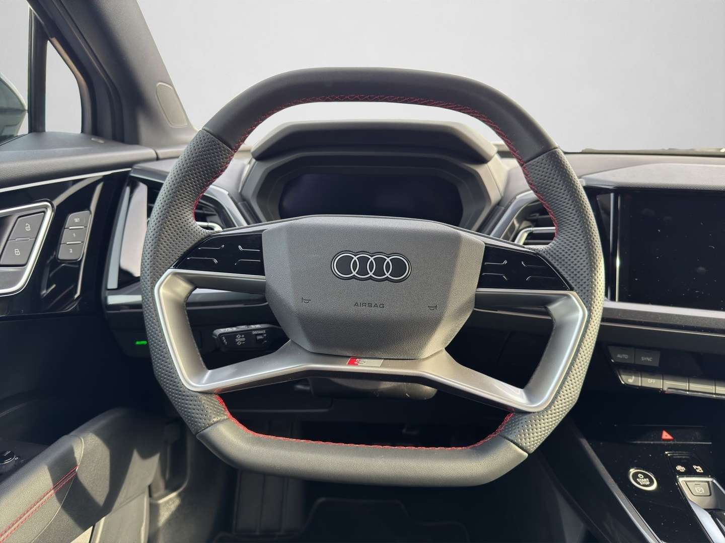 Audi Q4 E-tron S Line 45 - 2025 - Joinsteer - #8