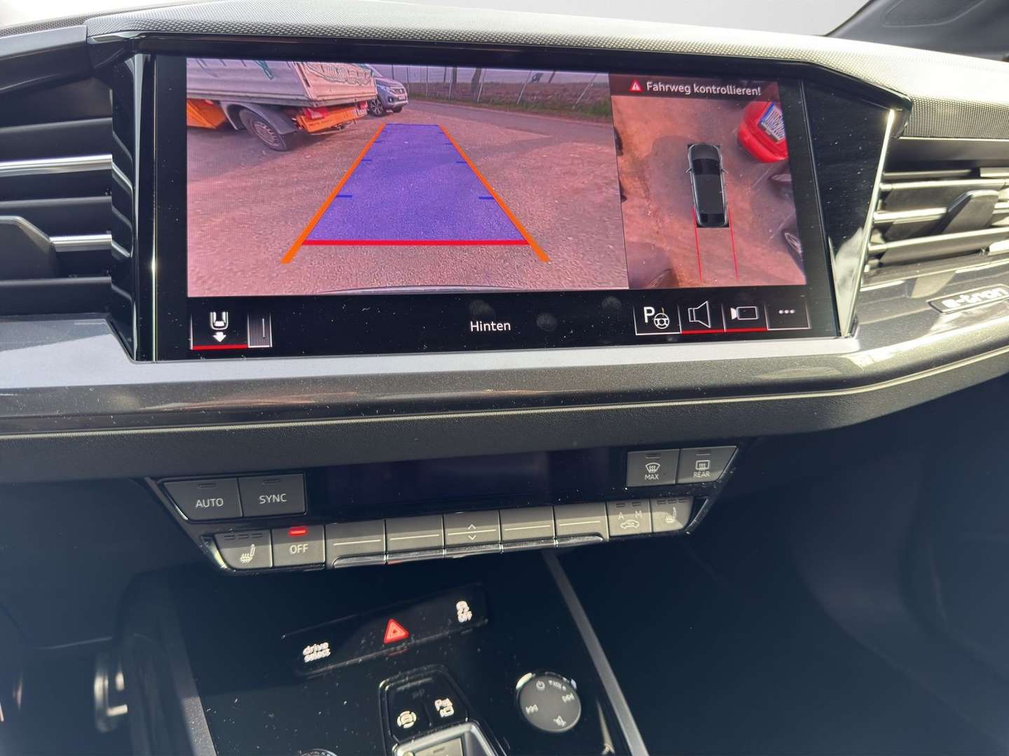 Audi Q4 E-tron S Line 45 - 2025 - Joinsteer - #10