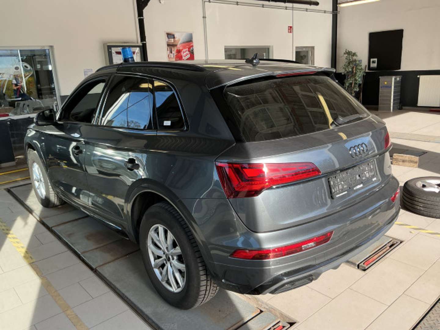 Audi Q5 S Line 40 TDI - 2024 - Joinsteer - #4