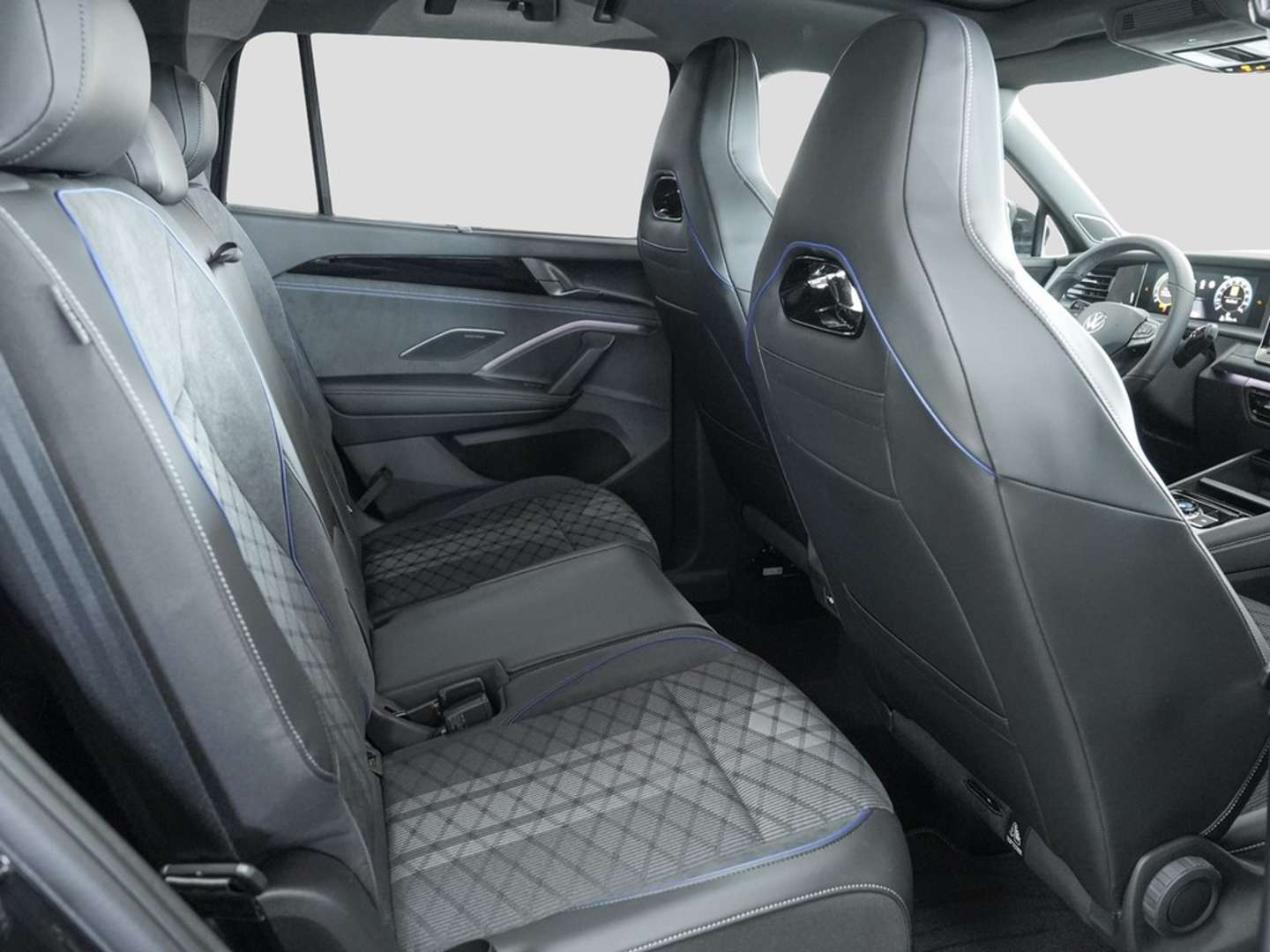 Volkswagen T-CROSS R-Line TDI 4Motion - 2026 - Joinsteer - #9