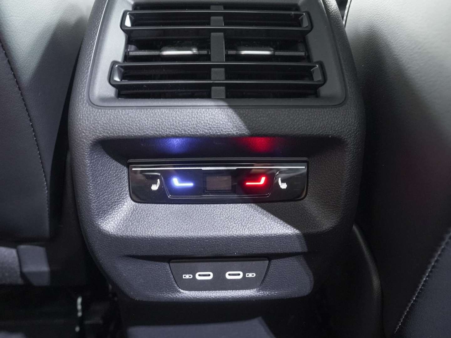 Volkswagen T-CROSS R-Line TDI 4Motion - 2026 - Joinsteer - #10