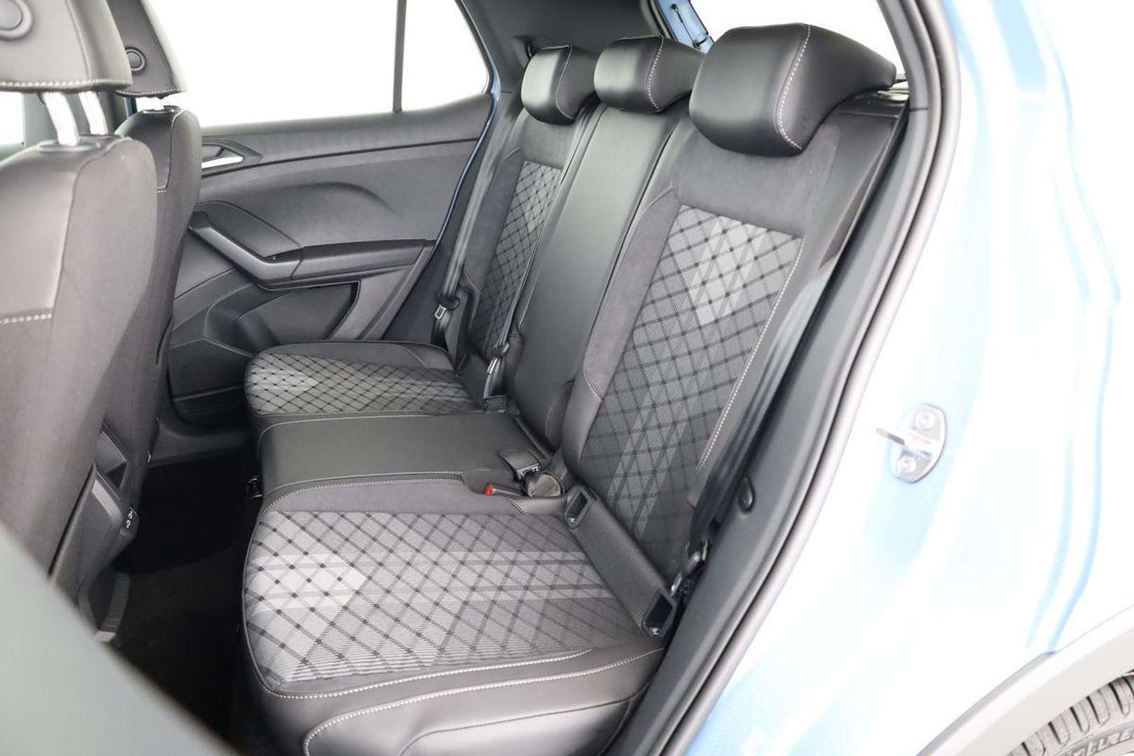 Volkswagen T-CROSS R-Line - 2025 - Joinsteer - #10