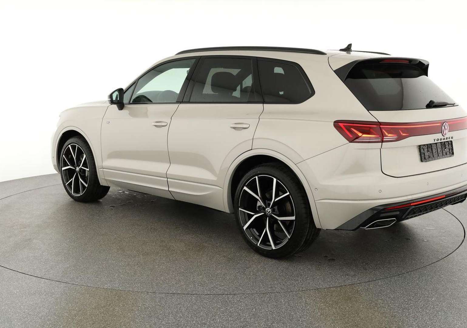 Volkswagen Touareg 4Motion R-Line - 2024 - Joinsteer - #3