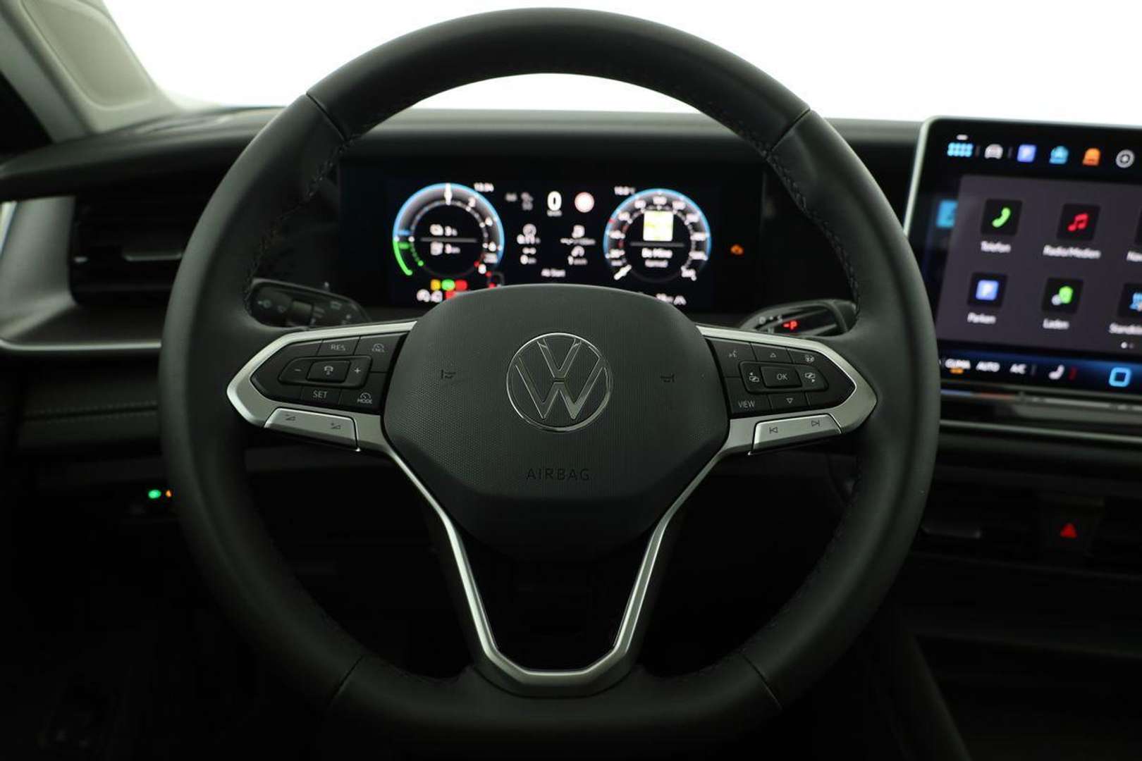Volkswagen T-CROSS EHybrid Life - 2026 - Joinsteer - #5