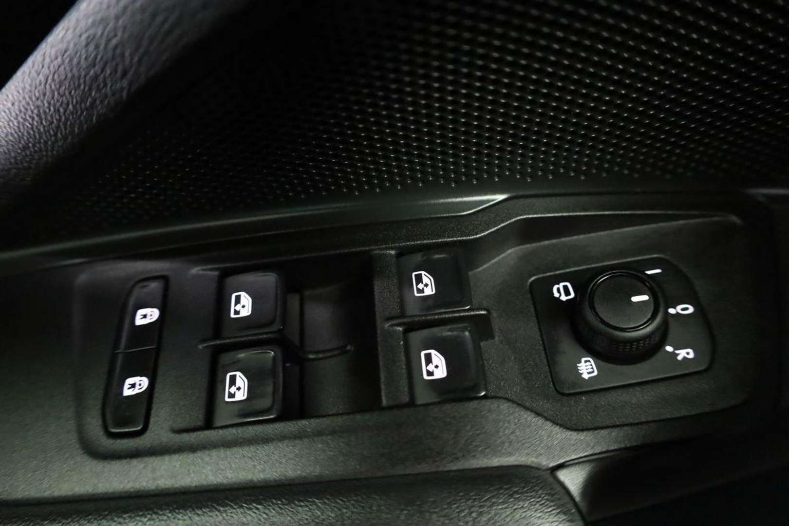 Volkswagen T-CROSS EHybrid Life - 2025 - Joinsteer - #7